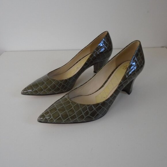 Joan & David olive green heels faux embossed reptile pumps size 8 1/2 M - Picture 6 of 9